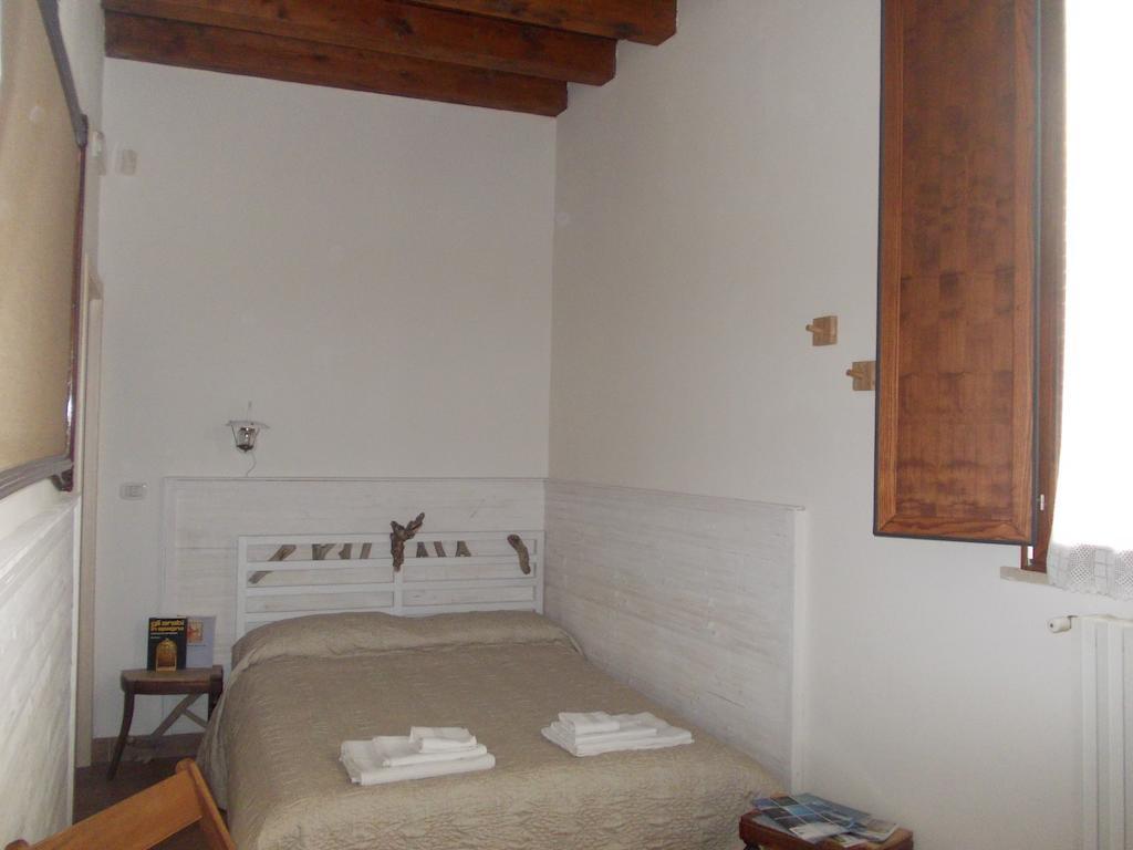 4 Camere A Trani Pokoj fotografie